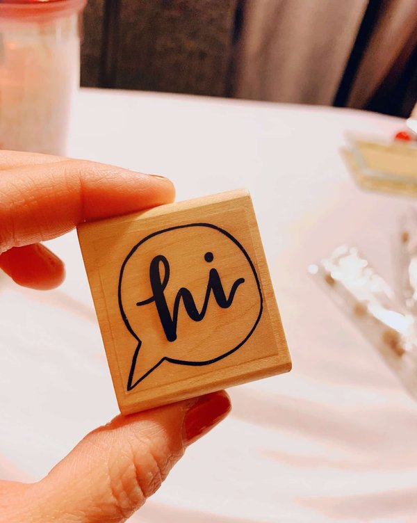 Quali sono i segreti per indossare con eleganza le stampe animalier senza esagerare?